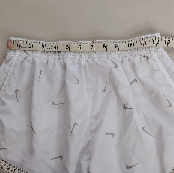 Nike Women's High-Rise Active Running Athletic Shorts - Picture 10 of 14